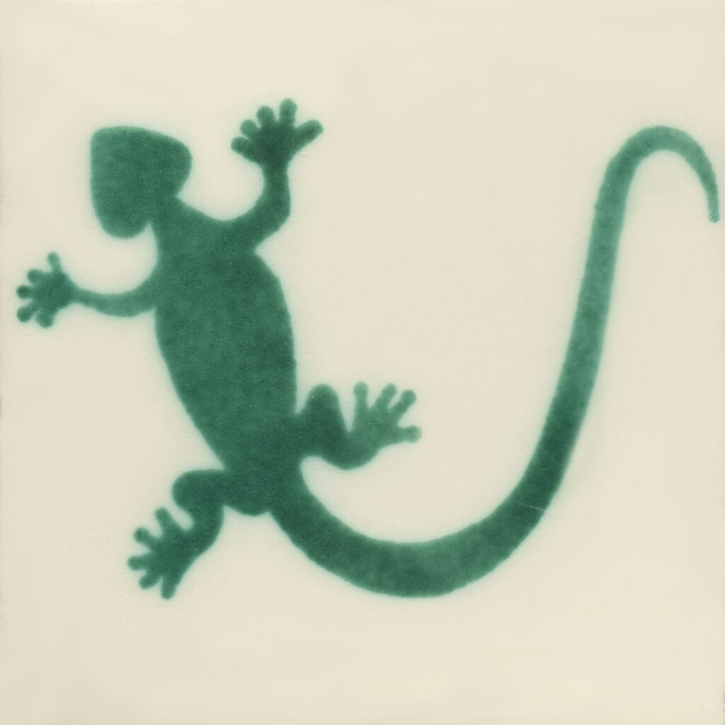 Mexican Talavera Tile Lizard 1