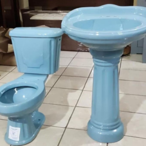 Roman Style Elongated Toilet Azul Pastel